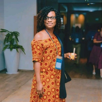 Dr. Minnie Ricks (Medical Director/CEO, Phebe Hospital & School of Nursing, Republic of Liberia)